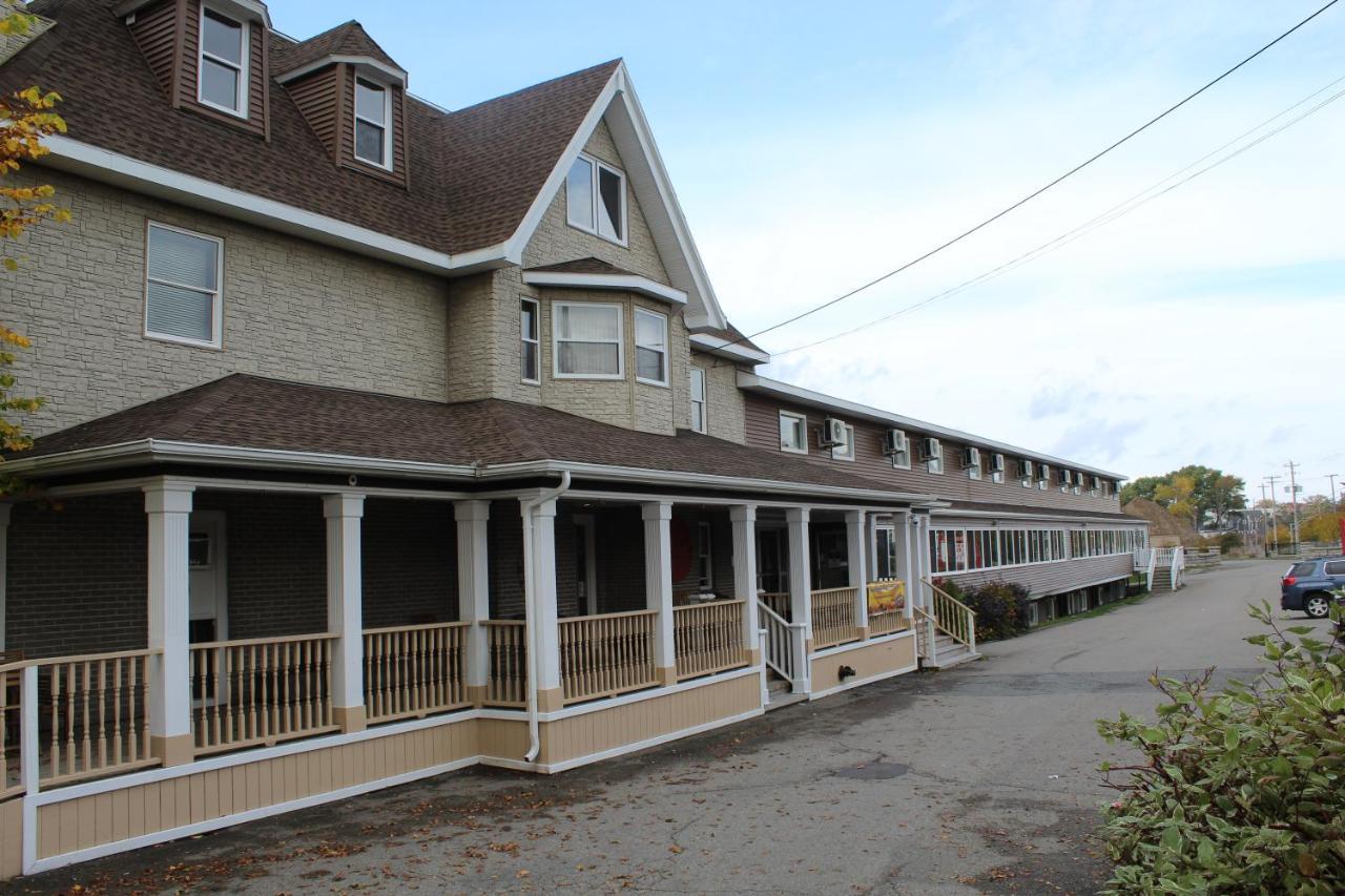 Harbourview Inn And Suites Sydney Exterior photo